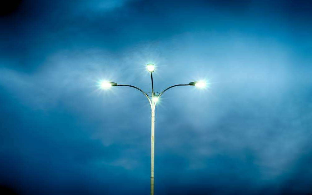 Street lamps lighting rain water hot heat thermal shock resistant borosilicate glass
